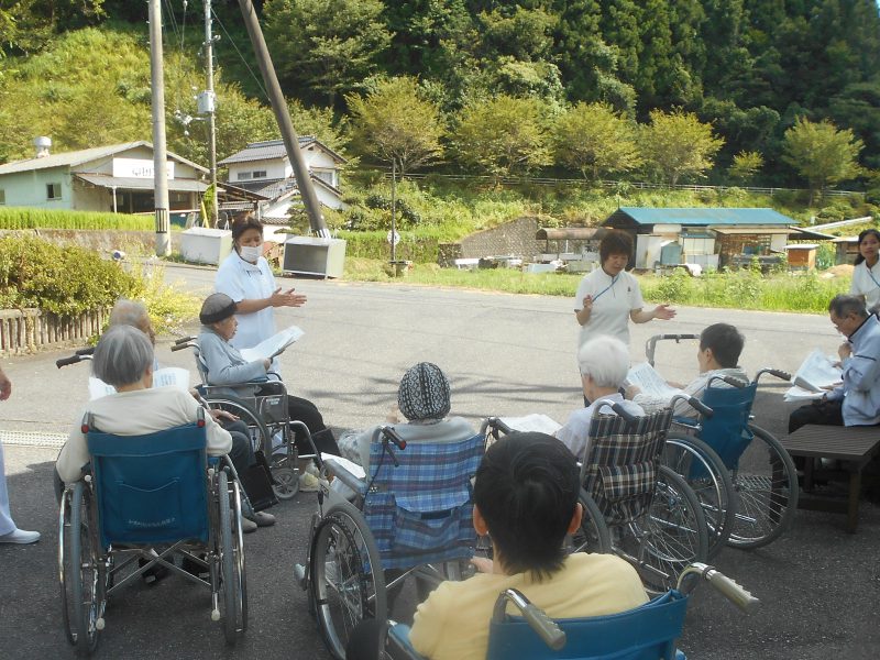 レクリエーション歌
